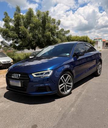 AUDI A3 2.0 TFSI GASOLINA SEDAN PERFORMANCE BLACK S-TRONIC AUDI A3 2.0 TFSI GASOLINA SEDAN PERFORMANCE BLACK S-TRONIC